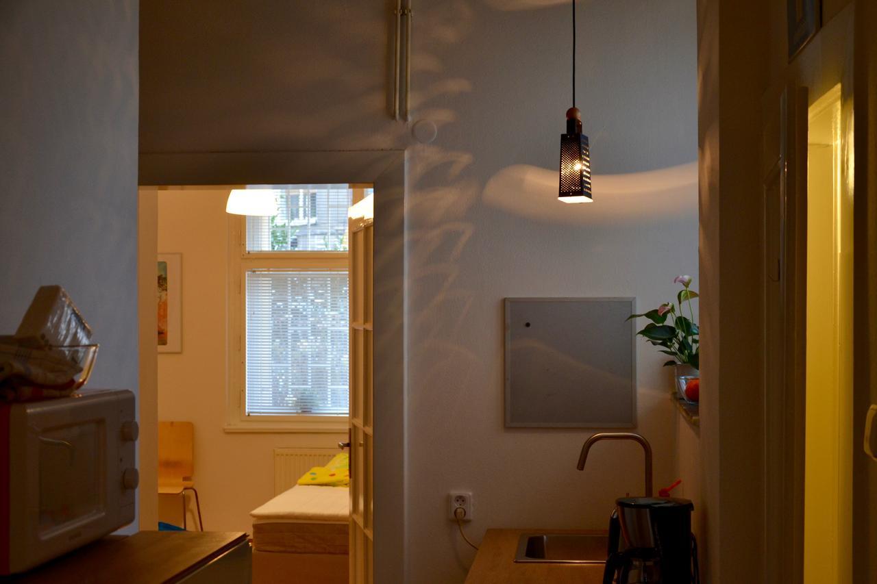 Old Town Basement Apartment ปราก ภายนอก รูปภาพ